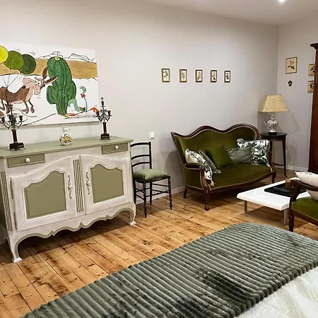 De Charme Avec Jardin Paisible A - Fr-1-489-583 בית נופש Souvigny